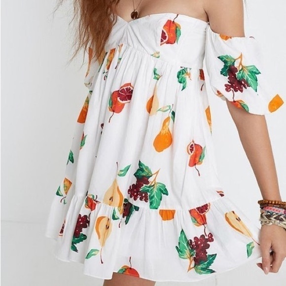 RARE Urban Outfitters White Fruit Off Shoulder Puff Sleeve Babydoll Mini Dress - Picture 16 of 16